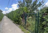 1210! Sonniges Grundstück auf EIGENGRUND in schöner Kleingartenanlage!