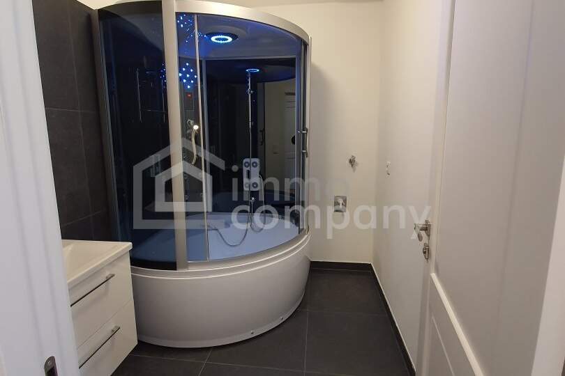 MODERN, URBAN, HELL – Ihr neues Zuhause mit mehr Licht, mehr Raum, mehr Ambiente, Wohnung-miete, 796,21,€, 2700 Wiener Neustadt(Stadt)