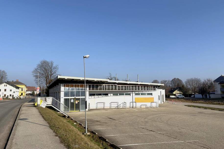 Gewerbeliegenschaft/Fachmarkt in bestens frequentierter Lage, Gewerbeobjekt-kauf, 885.000,€, 4971 Ried im Innkreis