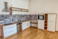 Schöne Dachgeschosswohnung in Eggerding: 109 m², 3 Zimmer, Terrasse &amp; Garage!