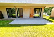 Barfuß ins Gras. Direkt vom Wohnzimmer aus. Den Sommer bereits im eigenen Garten verbringen! TOP Neubauwohnung mit viel Freiraum! Traumhafter Eigengarten + 3 Zimmer + Grün wohin das Auge reicht + Luftwärmepumpe!