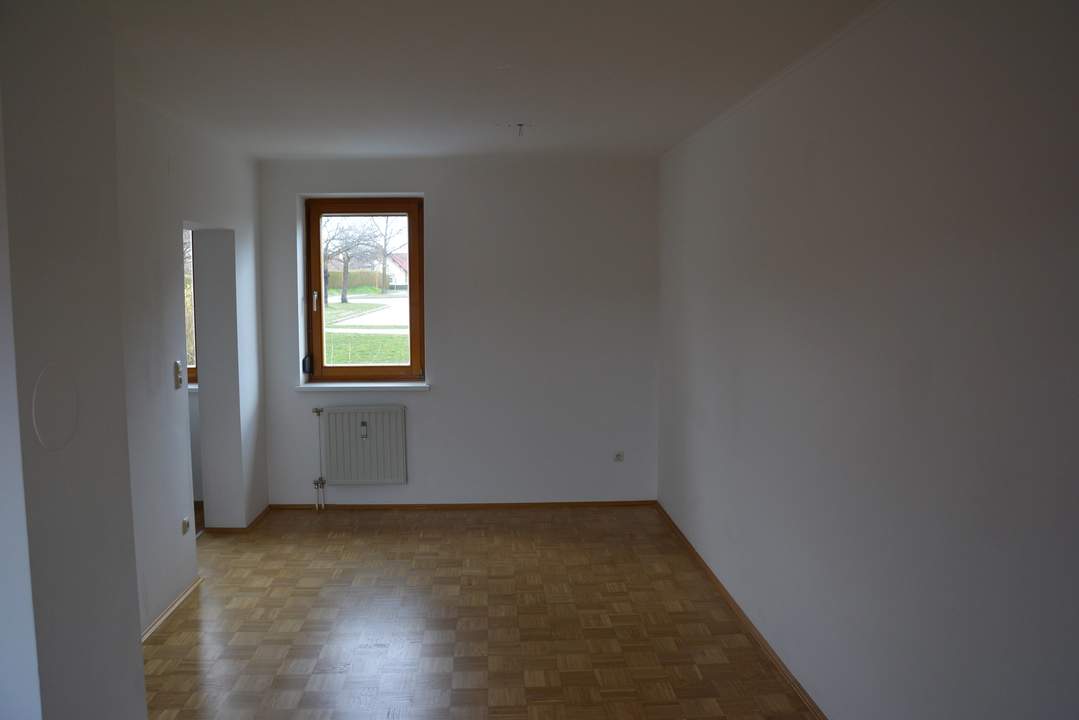 Charmante 3-Zimmer-Wohnung mit Balkon und Parkplatz in 1. Etage (Provisionsfrei)