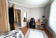 KAUFANBOT liegt vor - Familienfreundliche 4-Zimmer-Wohnung mit Balkon und Garagenplatz