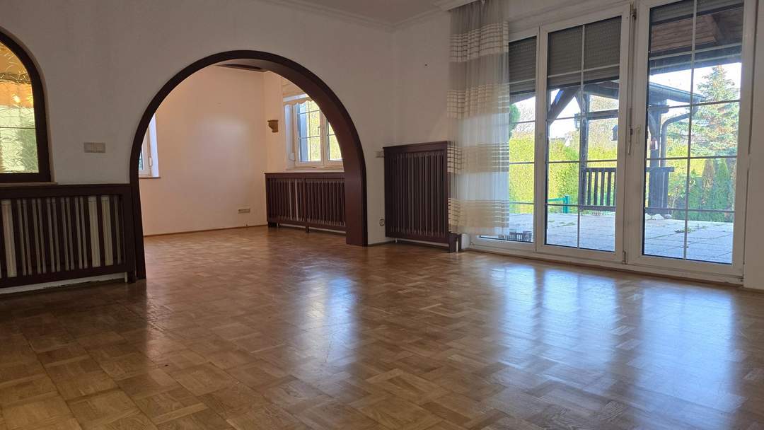 NEUER PREIS! Ein Haus, das Platz für Ihre Träume bietet - der Rohdiamant für Ihre Wohnvisionen