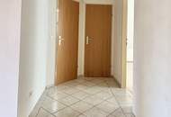 Schöne 3-Zimmerwohnung mit Terrasse und Garagenplatz in ruhiger Innenhoflage