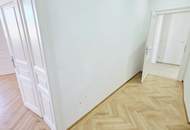 Rarität in 1090 Wien - Schöne Räume, kurze Wege, bestes Leben! Traumhafter Altbau / FREIER MIETZINS / Flügeltüren / Beste öffentliche Anbindung / TOP Infrastruktur / AKH Nähe!