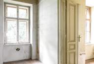 Sanierungsbedürftige Altbauwohnung in prachtvollem Jahrhundertwendehaus | Hofseitiges Schlafzimmer | Nähe Stadthalle, Vogelweidpark, Lugner City