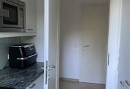 Exklusives, möbliertes Terrassenapartment in den Wiener Weingärten mit *Indoor-Pool*