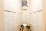 Bestlage - klassische Altbauwohnung in elegantem Stilhaus