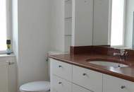 Klassische Altbauwohnung Nähe Theresianum!