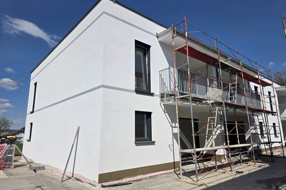 Paket - Angebot A01: Provisionsfreie Neubauwohnung mit 75m² Wfl., 9m² Terrasse, 59m² Garten, 2 TG-Plätze in Holzhäuseln!, Wohnung-kauf, 350.000,€, 4694 Gmunden