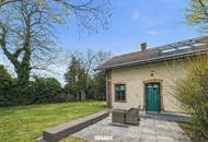 Reihenendhaus mit 235 m² Garten für Hausmeister/-paar