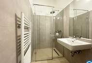 Eleganter Altbau mit modernem Penthouse-Dachausbau