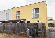 Neuwertige Doppelhaushälfte mit Garten &amp; Keller in Neufurther Bestlage!