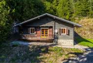 Holzblockhaus mit Charme – 3 Zimmer, Balkon &amp; Kamin!