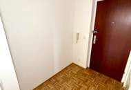 Geförderte Seniorenwohnung mit sonniger Loggia, barrierearmem Komfort und Aufzug - exklusiv nur für Pensionisten, die ruhig und selbstständig wohnen möchten!