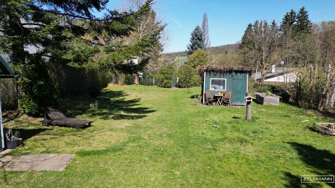 NEULENGBACH | tolles Baugrundstück für Ein- oder Zweifamilienhaus | ZELLMANN IMMOBILIEN