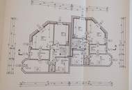 Beeindruckende Villa mit gepflegtem Garten und Pool als Investment