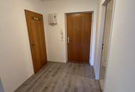 Rendite ca. 4,37% ! Helles 1,5 Zimmer Eigentum! Befristet vermietet!