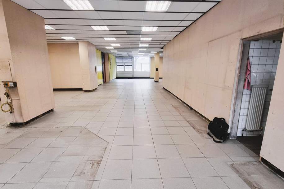 ***RENT A STORE*** Attraktive Geschäftsfläche in frequentierter Lage, Gewerbeobjekt-miete, 4.082,69,€, 4020 Linz(Stadt)