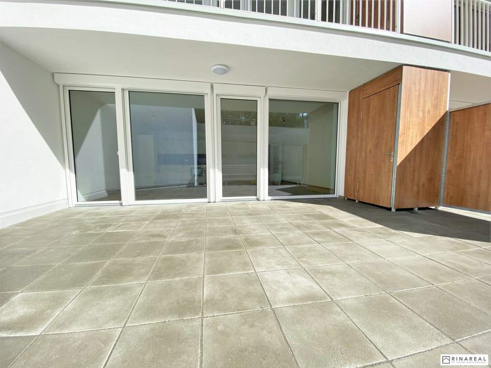 HÜGELGASSE | großzügige 2 Zimmer Wohnung | Loggia &amp; Terrasse | Garagenstellplatz | Villenviertel von Bad Vöslau