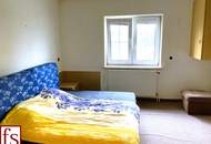 STILVOLLES WOHNHAUS 6 Zimmer // 1 Garage // 328 m² Grundstück
