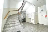 Gepflegtes 4 Zimmer Altbau-Büro-Praxis Nähe Wattgasse/Hernalser Hauptstraße