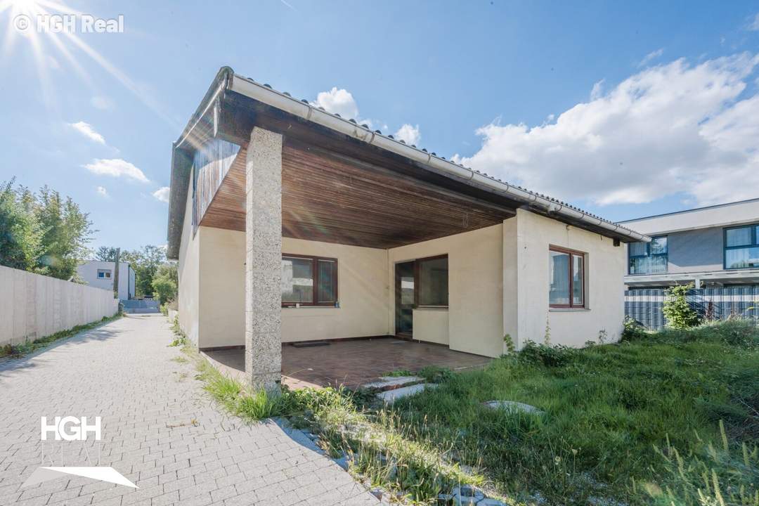 2231 Strasshof Charmanter Bungalow mit Garten und viel Potenzial nahe Bahnhof