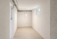 "StoP: FriscH SanierteS ZuhausE & SonnigeM GarteN in WEIGELSDORF!"