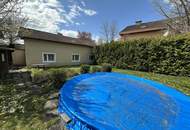 Bungalow mit ausbaufähigem Dachgeschoss und Garage in schöner Lage zu verkaufen