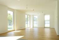 ERSTBEZUG - großer Eigengarten - Luftwärmepumpe zum Heizen und Kühlen - tolle Anbindung - Garagenstellplatz möglich