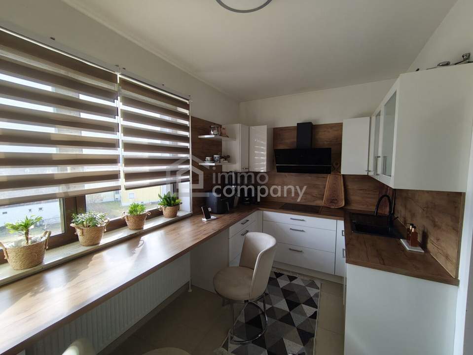 Sommerpreis! 4-Zimmer Dachgeschoßwohnung mit Loggia &amp; Parkplatz &amp; Klima