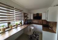 Einmalige 4-Zimmer Dachgeschoßwohnung mit Loggia & Parkplatz & Klima