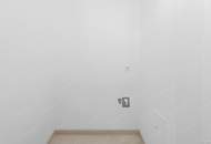 Komplett sanierte 2-Zimmer-Wohnung mit Loggia