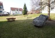 Neuwertige 2-Zimmer-Wohnung mit Balkon &amp; Stellplatz - Top Preis!