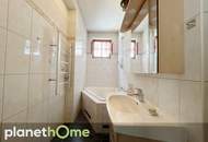 Charmante sonnige Dachgeschoss-Maisonette im Altbau mit 4 Zimmern und Terrasse