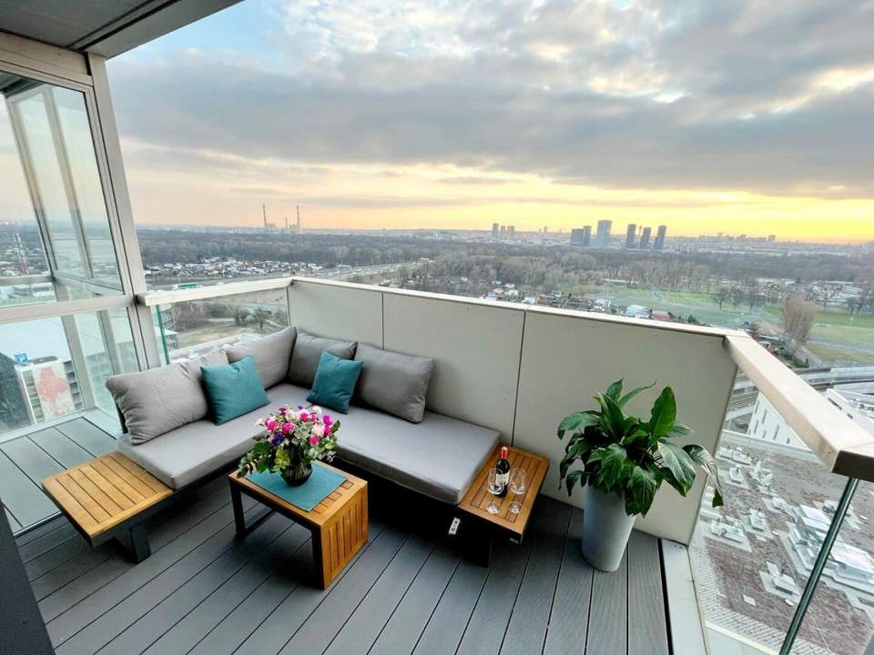 Luxus trifft Skyline - Wohnen auf höchstem Niveau -16. Stockwerk im Marina Tower