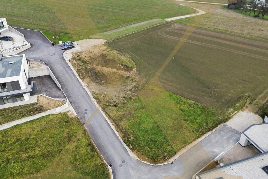 Ruhig gelegenes Baugrundstück mit toller Aussicht für Ihr Eigenheim in Offenhausen zu verkaufen!, Grund und Boden-kauf, 4625 Wels-Land