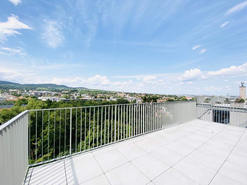 EXKLUSIVE DACHGESCHOSSWOHNUNG MIT BLICK ÜBER WIEN - Wohnen in bester Wohnlage