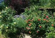Absolute Traumlage in Mühlbach: Geschmackvoller Landhausstil, parkähnlicher Garten, Pool und einmaliger Fernblick!