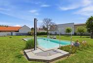 Einzugsbereites Wohnparadies mit ca 2841m² Baugrund in Breitenwaida: Modernität trifft idyllische Großzügigkeit!