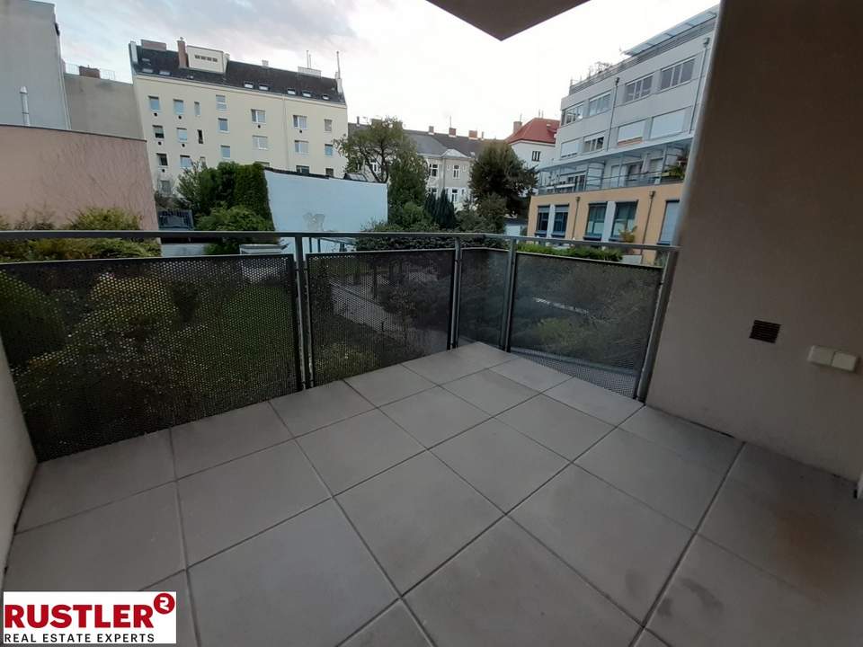 Wohnen Nähe Aumannplatz | 3-Zimmerwohnung mit Freifläche und Grünblick | Provisionsfrei
