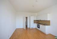 3-Zimmer-Altbau mit hofseitigem Schlafzimmer und Gemeinschaftsterrasse