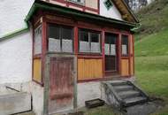 Haus mit Stall, Wiese und Wald in Etmißl