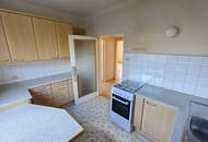 Helle 4 Zimmer Wohnung | Erzbischofgasse | 87 m² sanierungsbedürftig