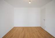 ERSTBEZUG: TOLLE 2-ZIMMER-WOHNUNG MIT BALKON