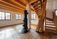 Neuwertiges Landhaus-Juwel: Architektur mit Einliegerwohnung in idyllischer Bachlage | NEUKIRCHEN AN DER ENKNACH