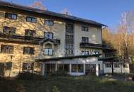 Ehemaliges Hotel in Thermennähe wartet auf Wiederbelebung durch Sie
