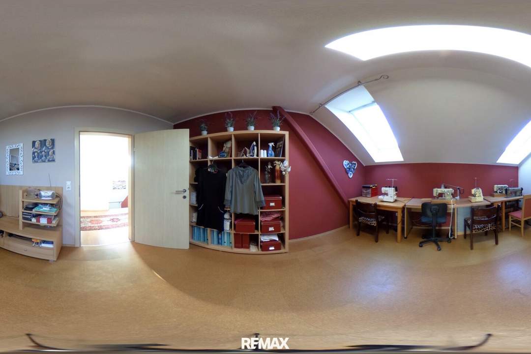 Mehr Volumen für Ihre Ideen! Mehretagen Wohnhaus mit Heimwerkstatt und Einliegerwohnung im Ortskern Gleinstätten