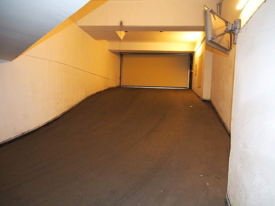 Garagenplatz Nähe U-3 Vorortelinie